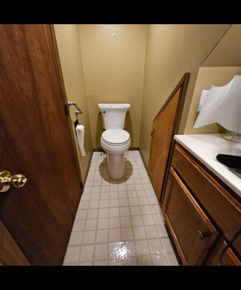 Professional water heater service service in Columbus, OH - K&Dee Hauling & Remodeling