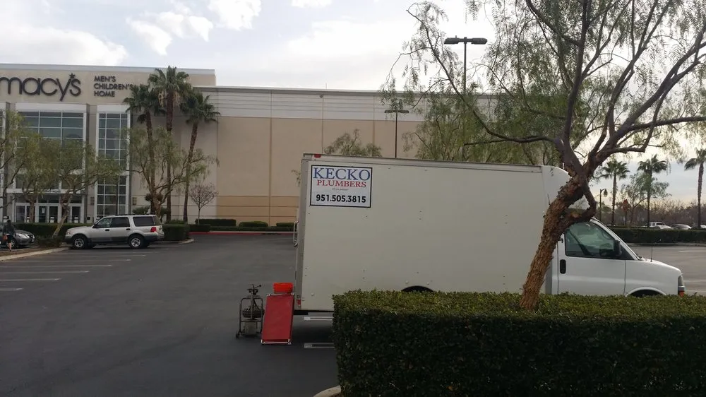 Slide of Kecko Plumbers