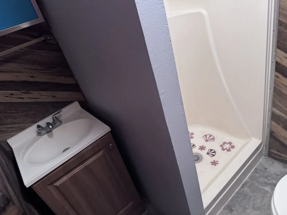 Slide of Keep Pushing Plumbin