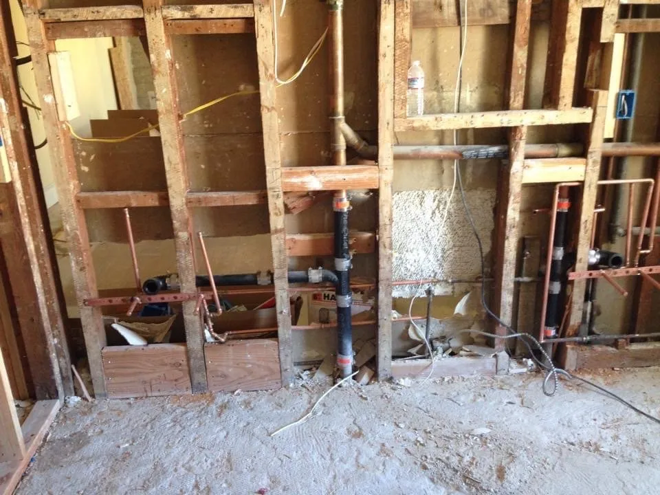 Emergency plumbing repair for homes in Concord, CA by Kelly Plumbing