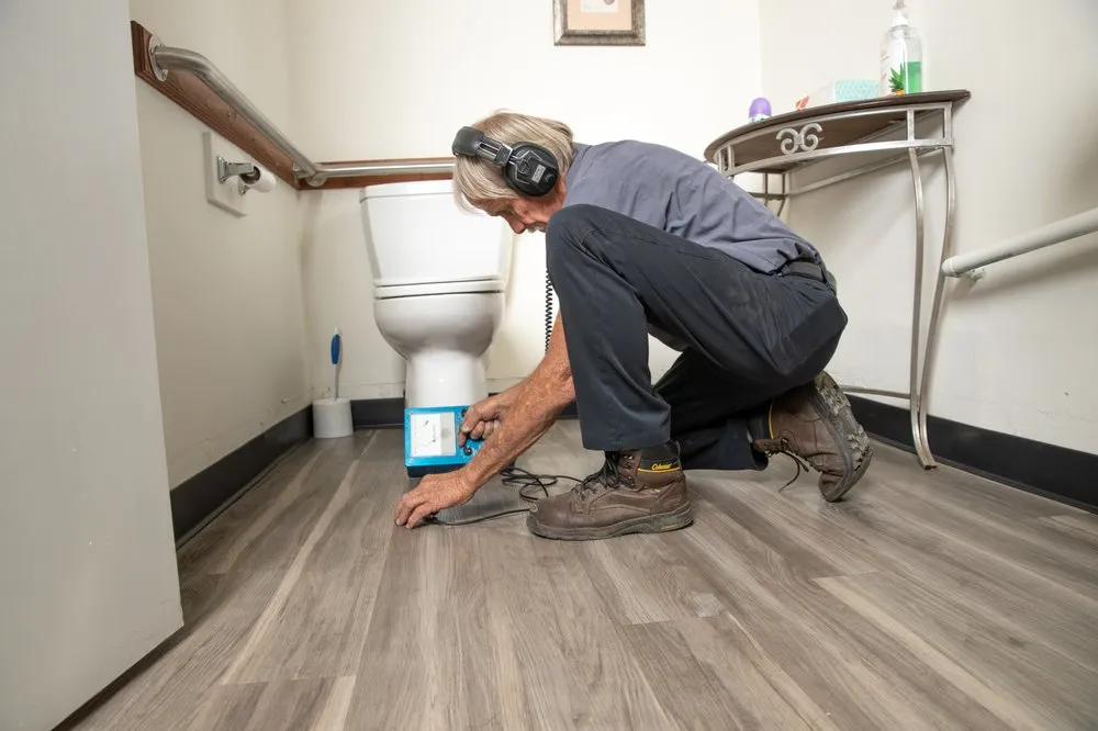 Slide of KENZ Plumbing