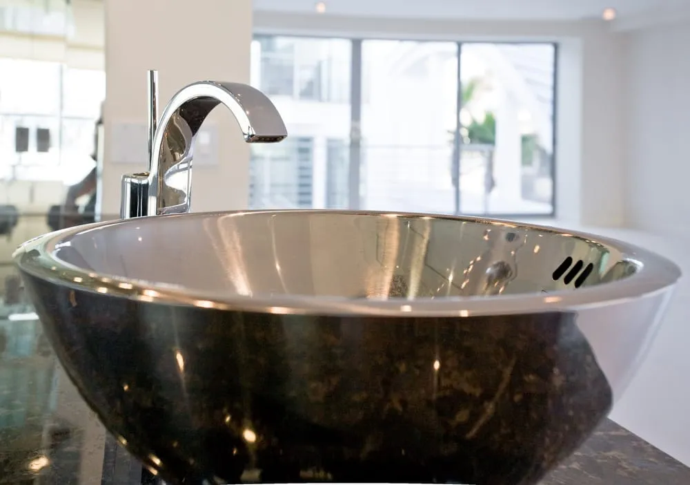 Slide of KENZ Plumbing