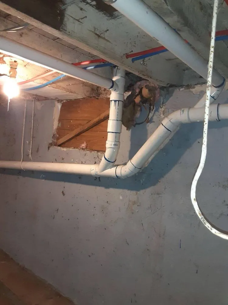 Slide of Keriths Plumbing And Maintenance