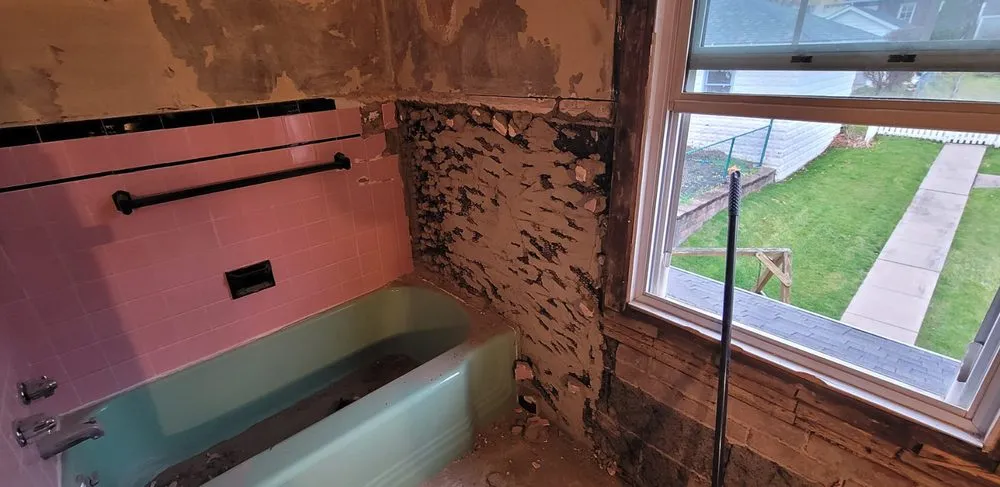 Reliable leak detection service in Springdale, PA - Kern Painting And Maintenance