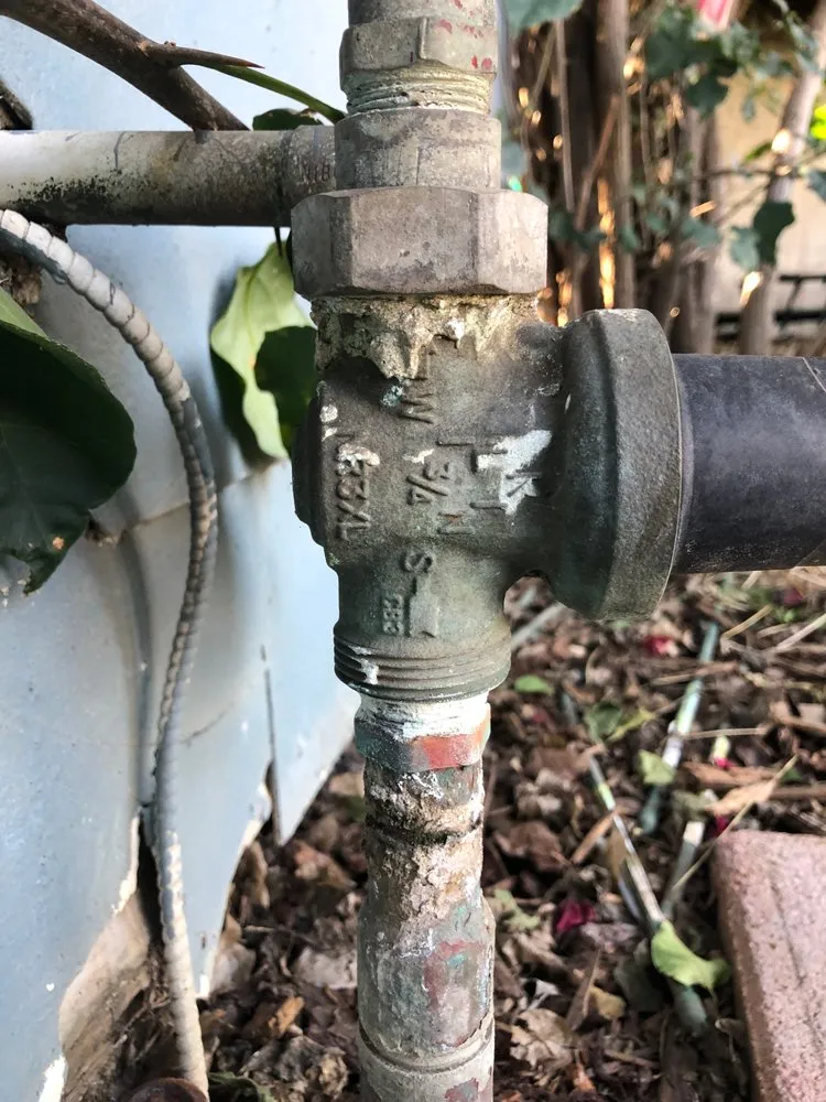 Trusted emergency plumbing experts serving Los Angeles, CA - Kessler Plumbing & Heating