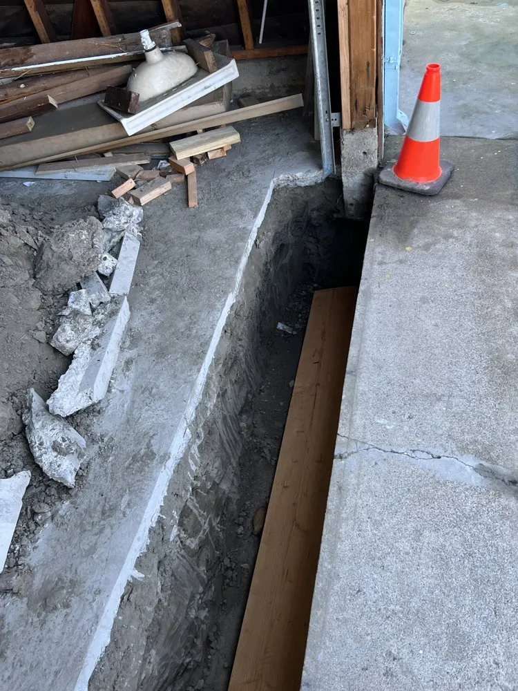 Slide of Kevin's Contract & Remodeling