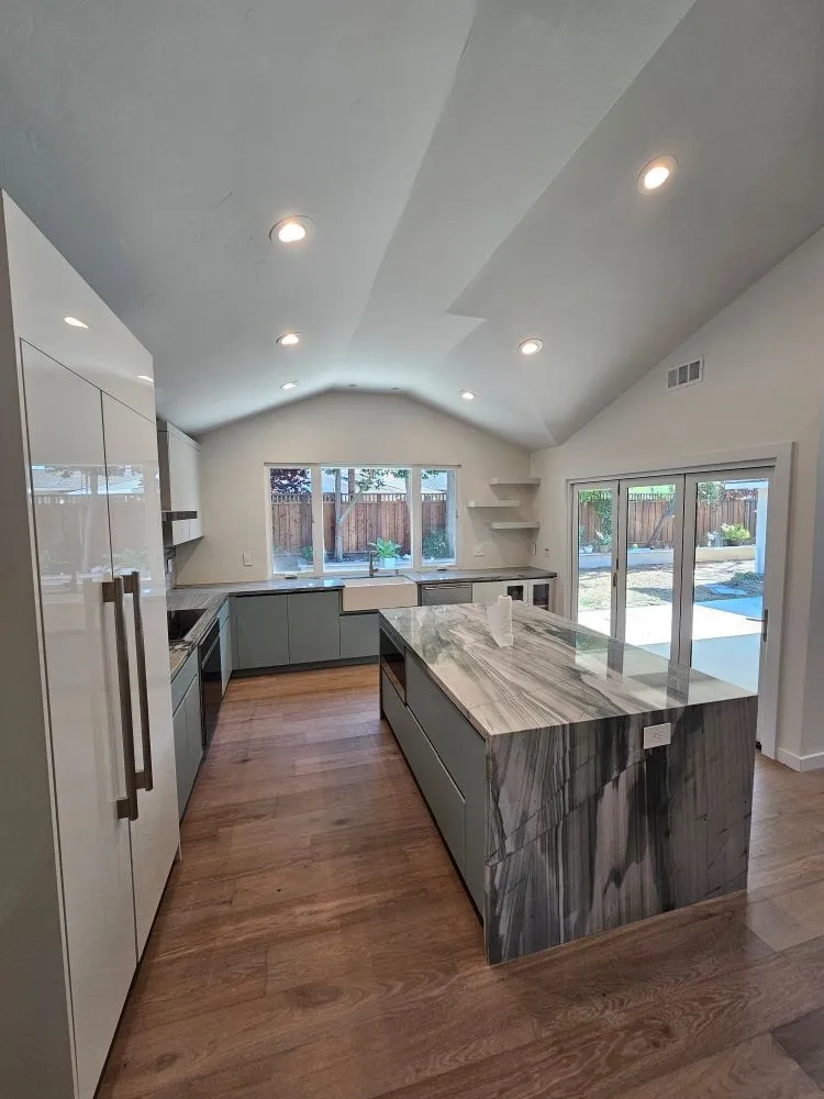 Slide of KH  Handymen