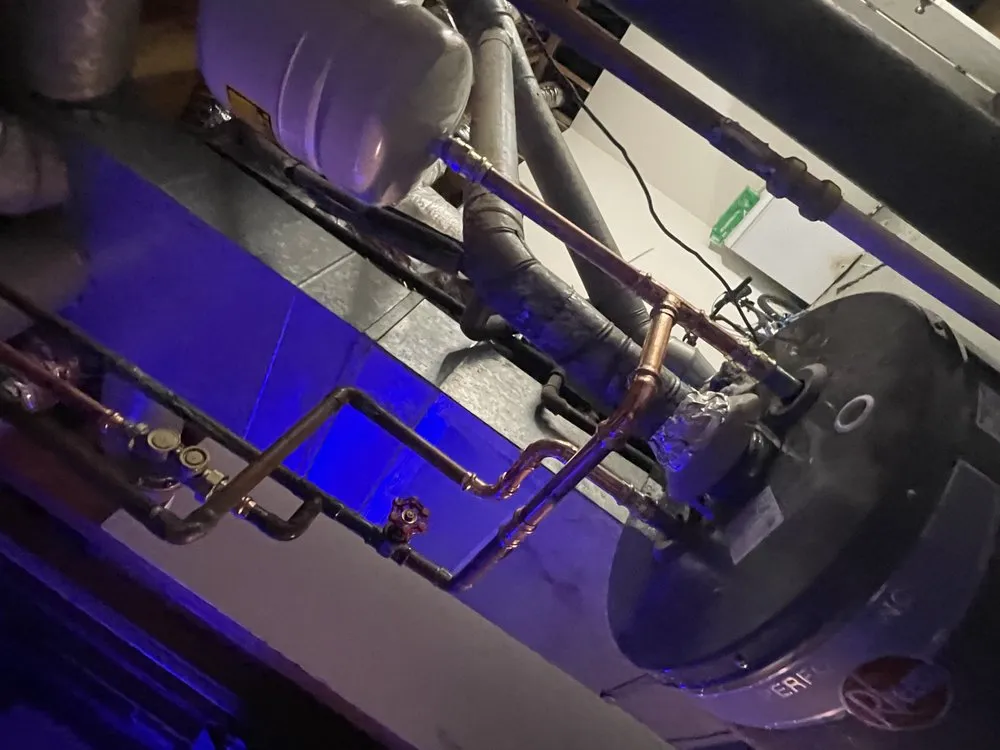 Slide of King 24HR Plumbing - temp