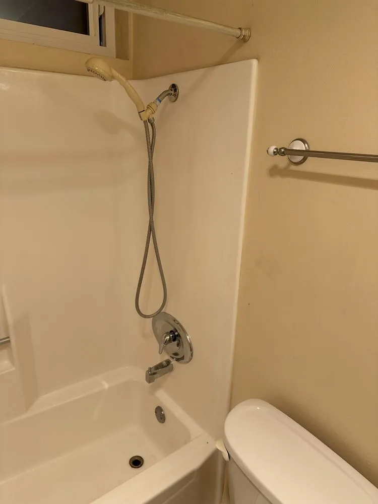 Quality drain cleaning for homes in San Fernando Valley, CA by Kinga Rooter & Plumbing