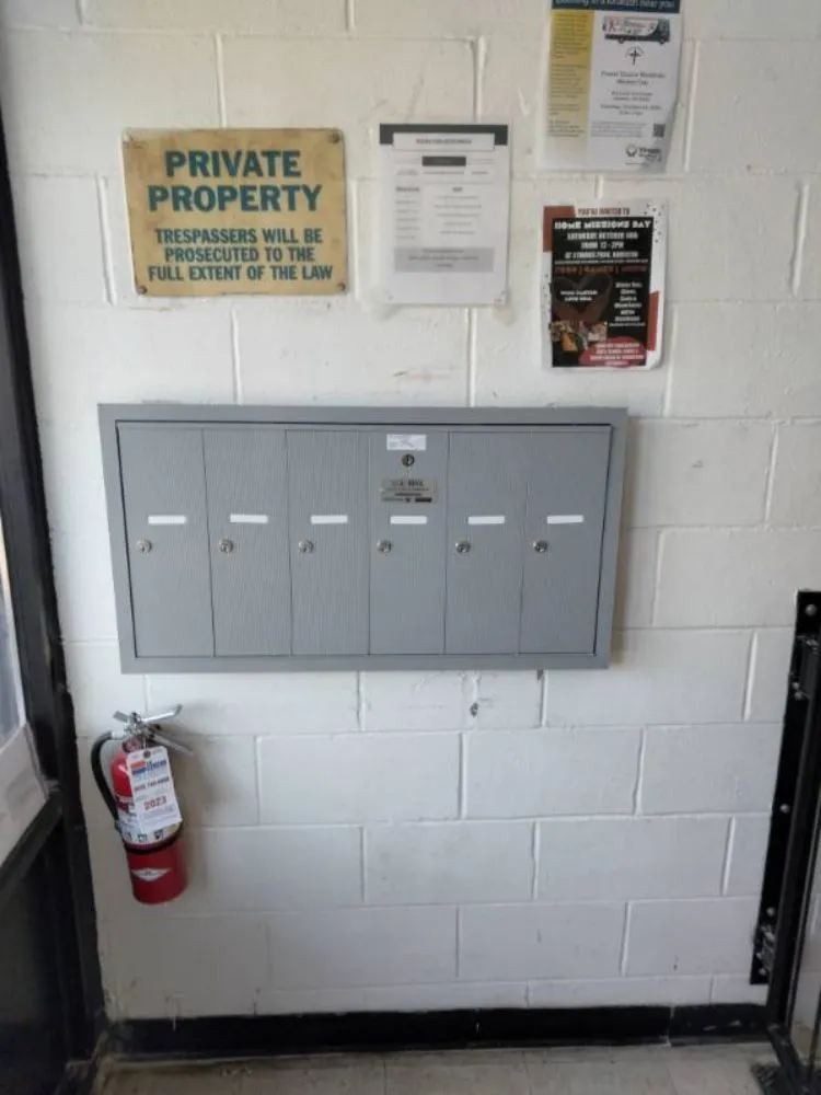 Slide of Kings Maintenance & Repair