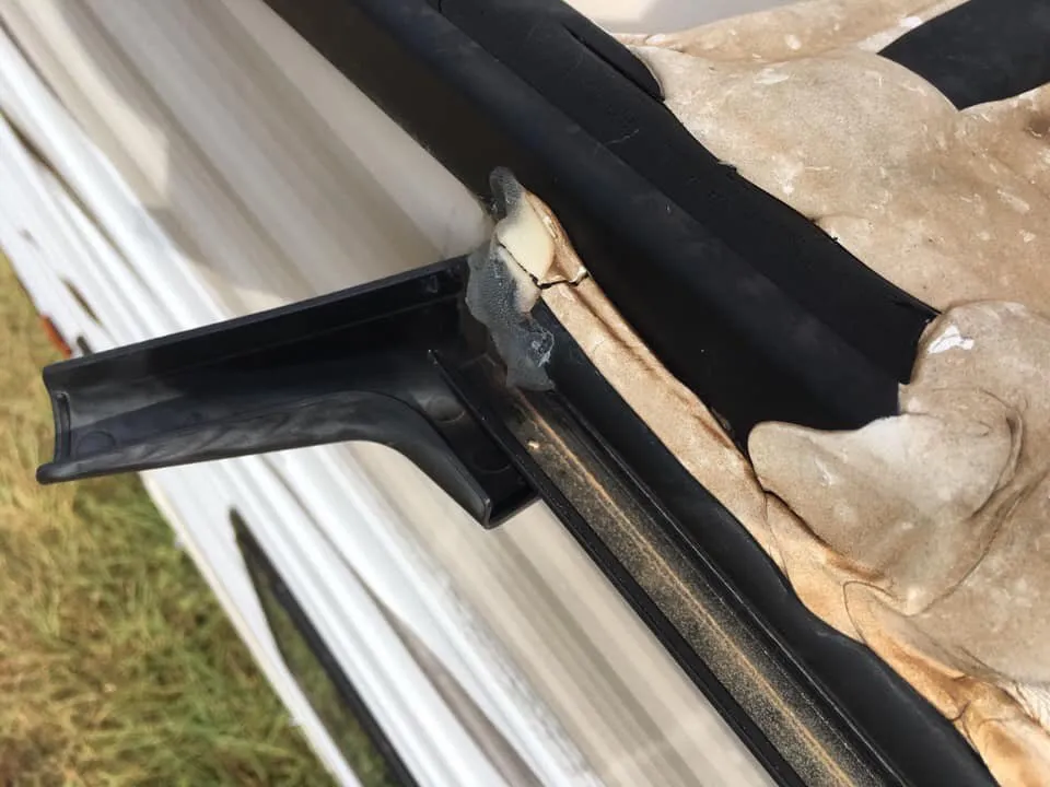 Slide of Kings' Mobile RV Service