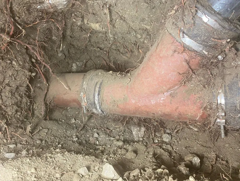 Slide of Kings Plumbing