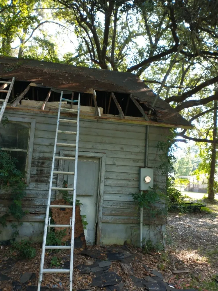 Slide of Kiven's Painting Pressure Washing & More