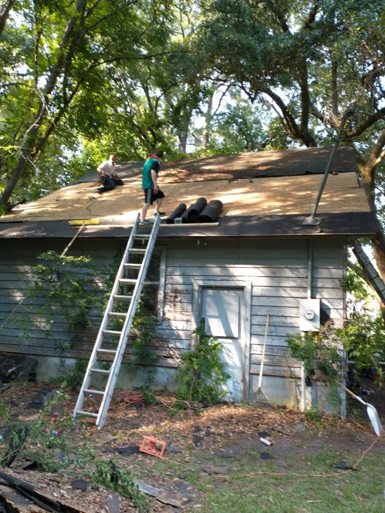 Slide of Kiven's Painting Pressure Washing & More