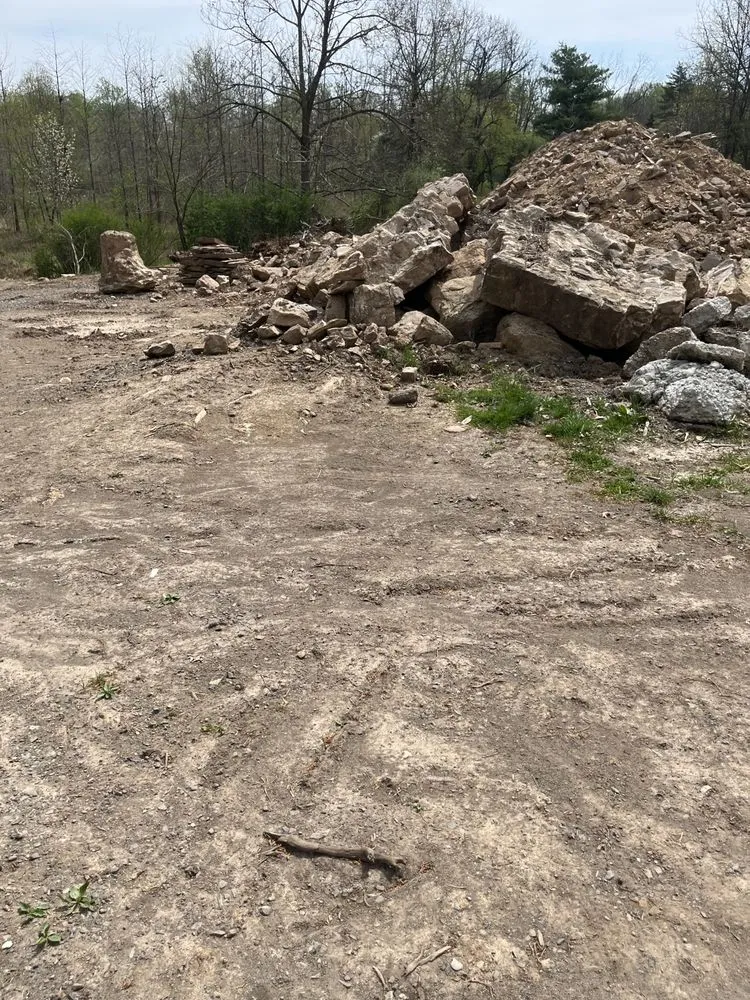 Slide of KKM Utility Contracting