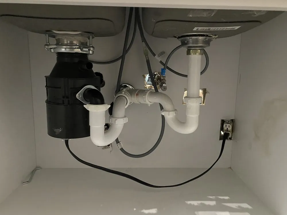 Slide of KM  Remodeling & Construction