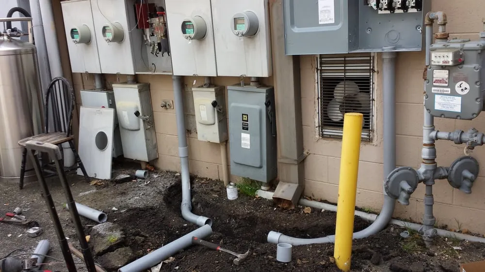 Slide of KM General Contractor