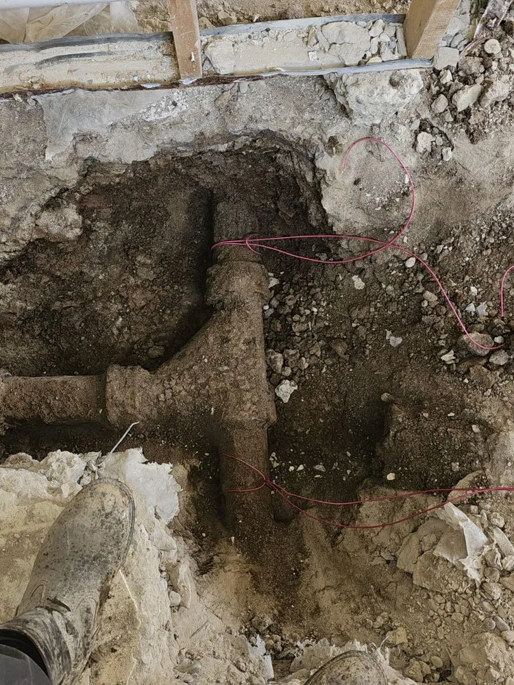 Emergency pipe repair for homes in Pittsburgh, PA by Knight & Day Plumbing