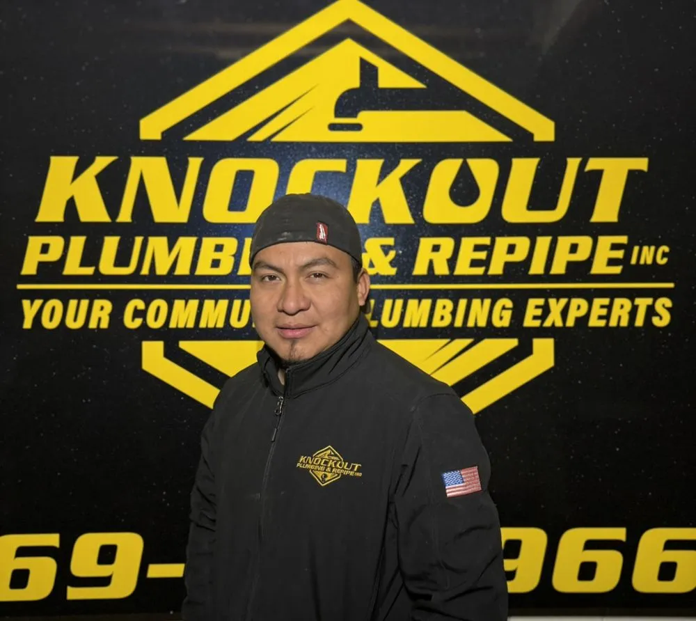 Slide of Knockout Plumbing & Repipe