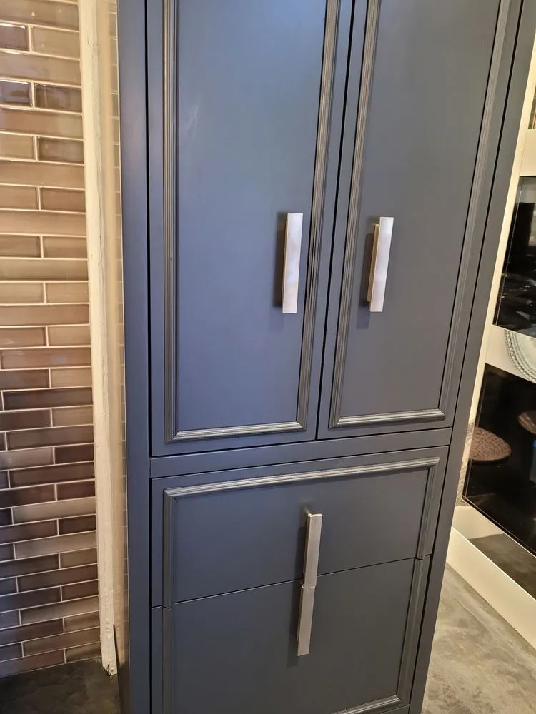 Slide of Kohler Signature Store