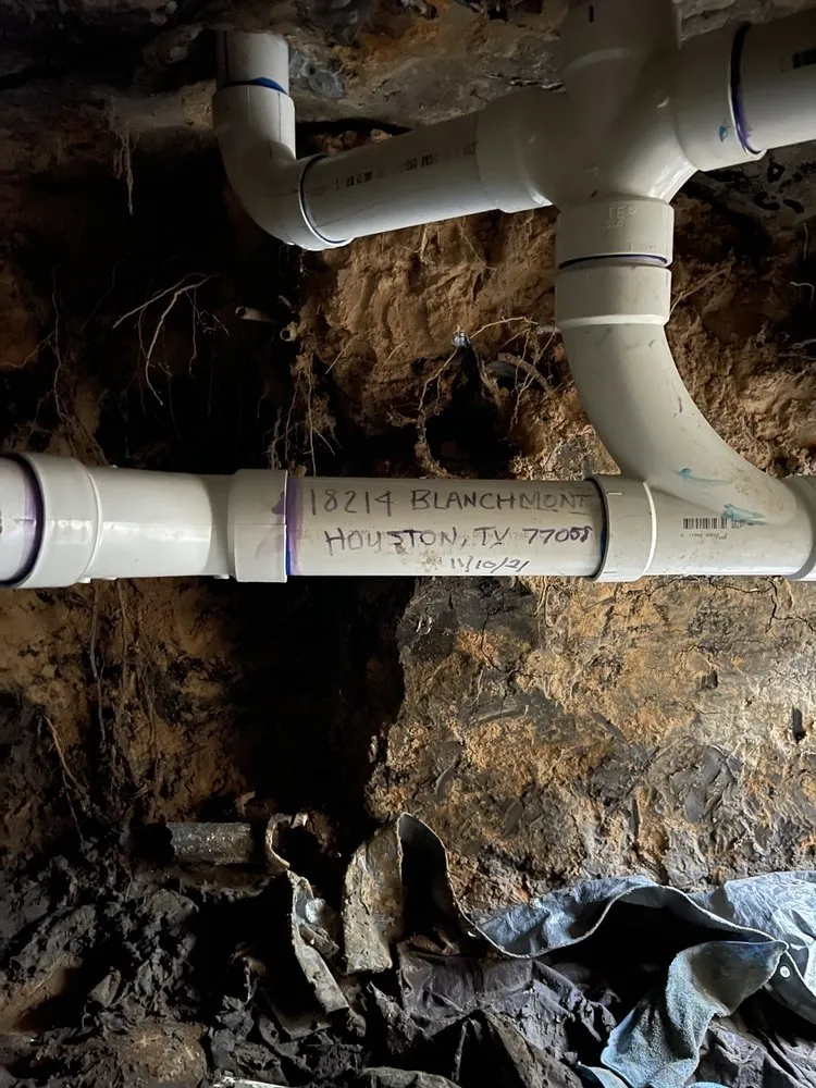 Slide of Kona Plumbing