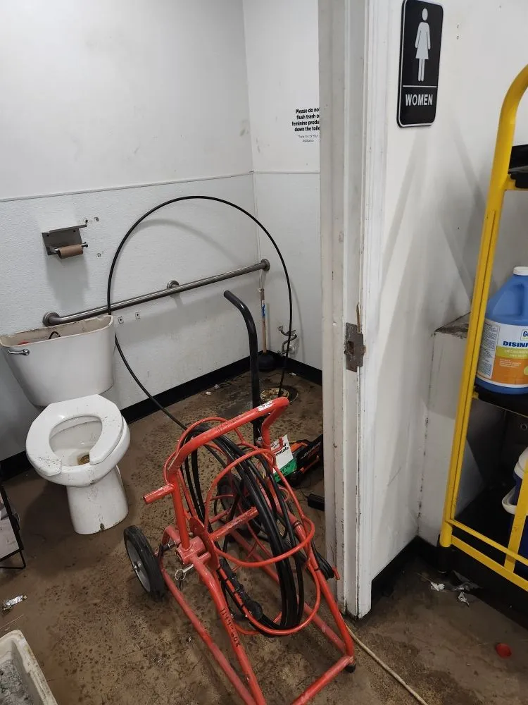 Professional emergency plumbing for homes in Mount Olive, NC by Kop Construction and Plumbing