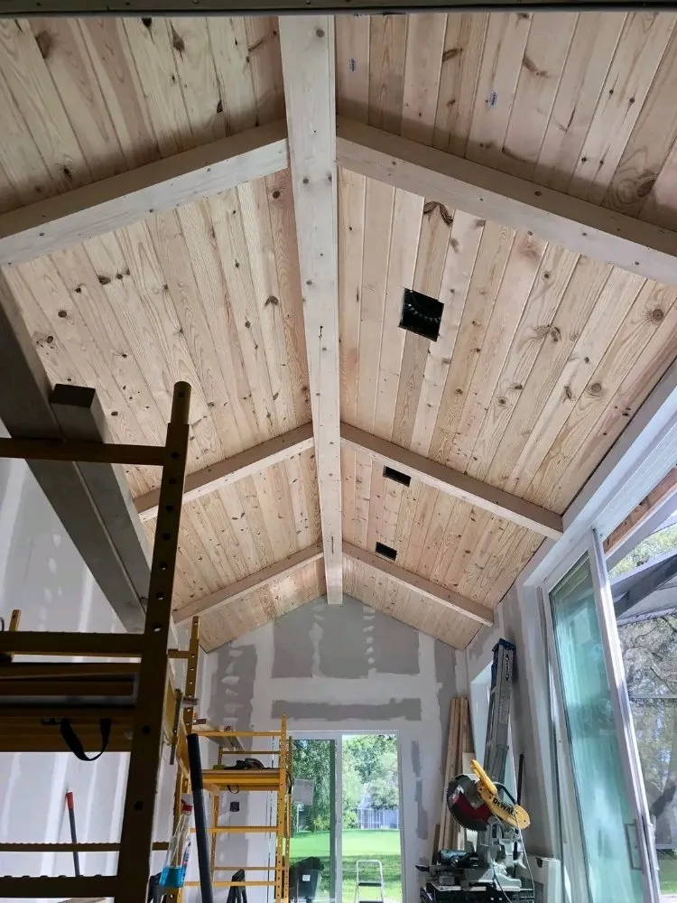 Slide of K&R Handy Services