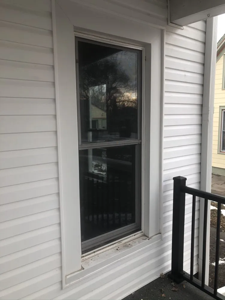 Slide of KR Handyman