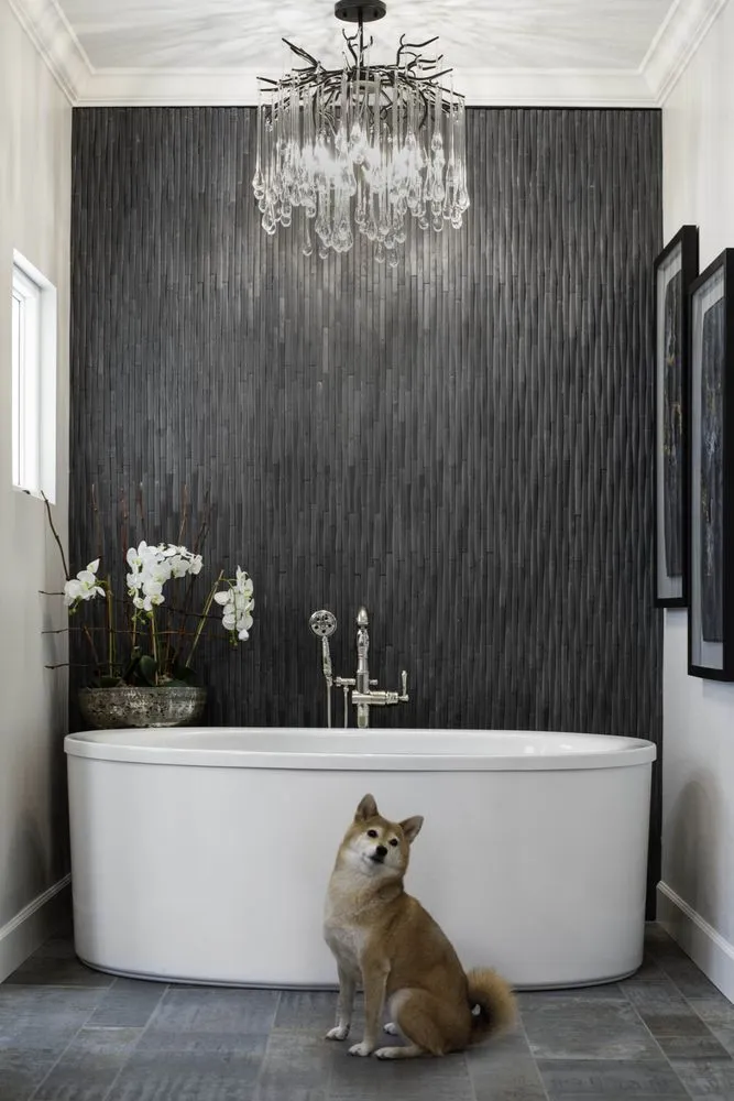 Slide of Kreative Resources