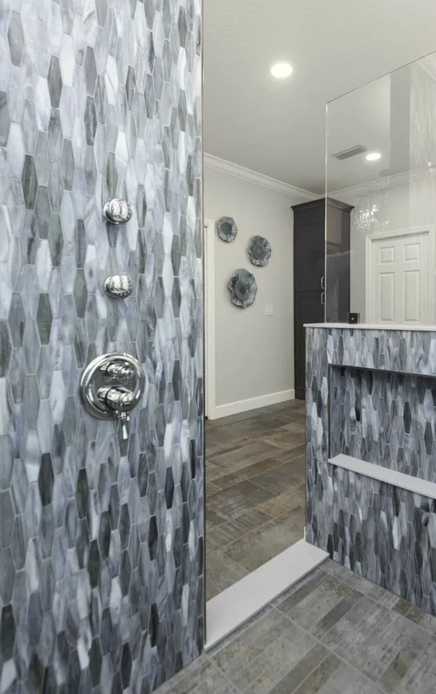 Slide of Kreative Resources