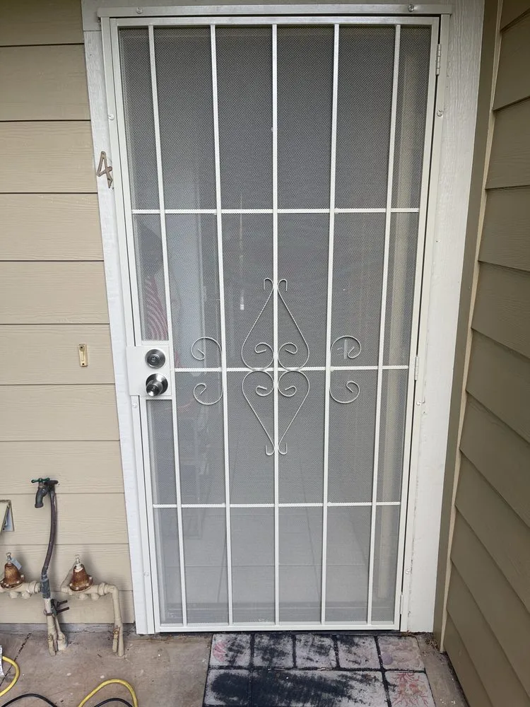 Slide of Ku Ikaika handyman service