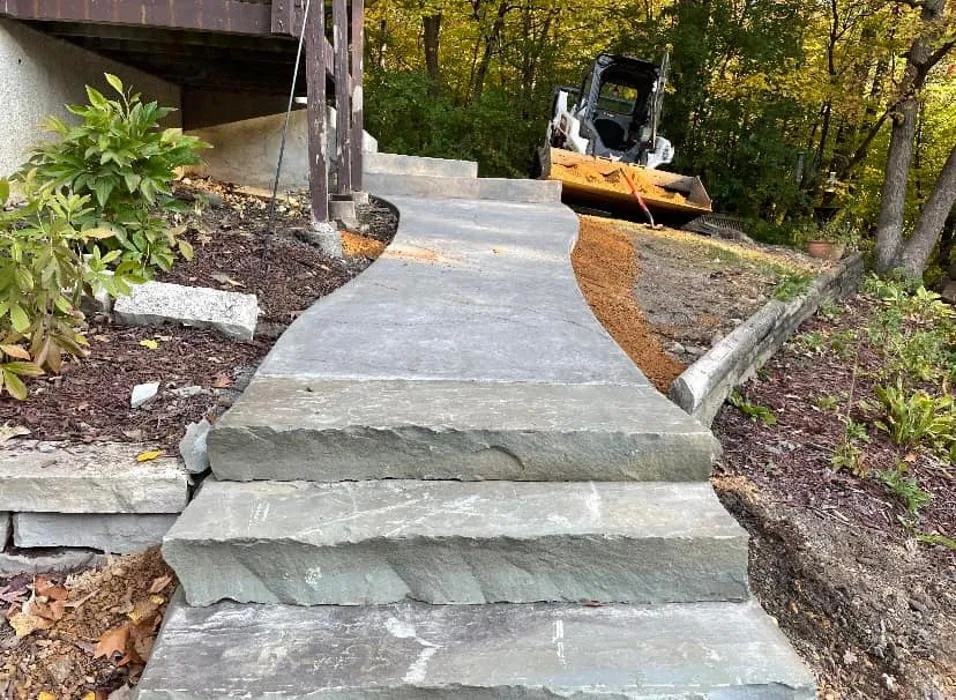 Slide of Kurilla Contracting