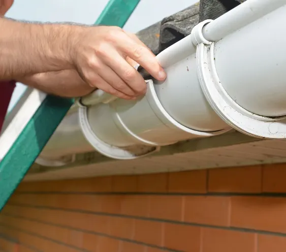 Slide of K&W Gutters and Aluminum