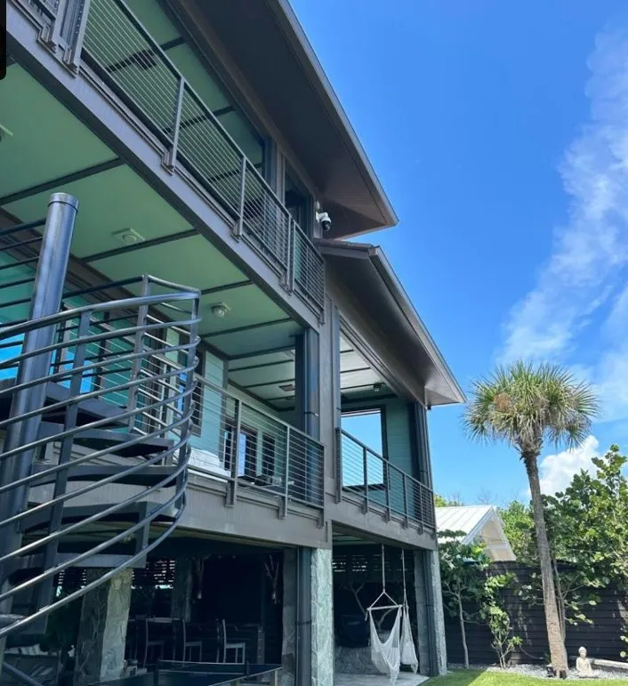 Slide of K&W Gutters and Aluminum