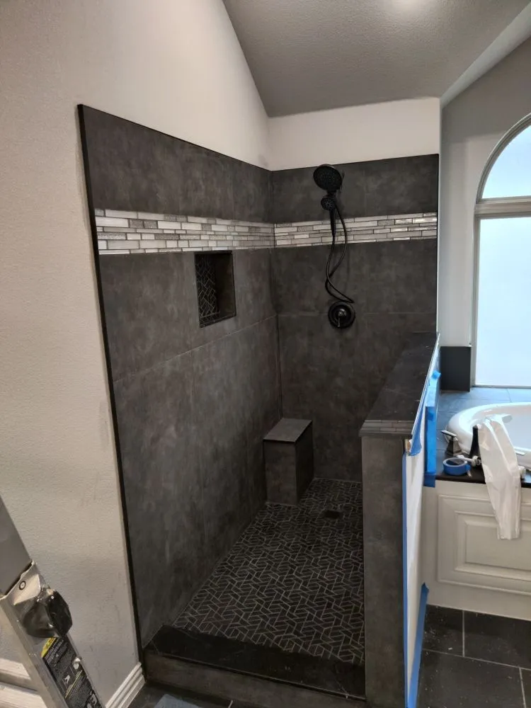 Slide of Kyzen Remodeling