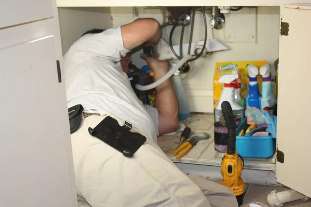 Slide of L & R Plumbing