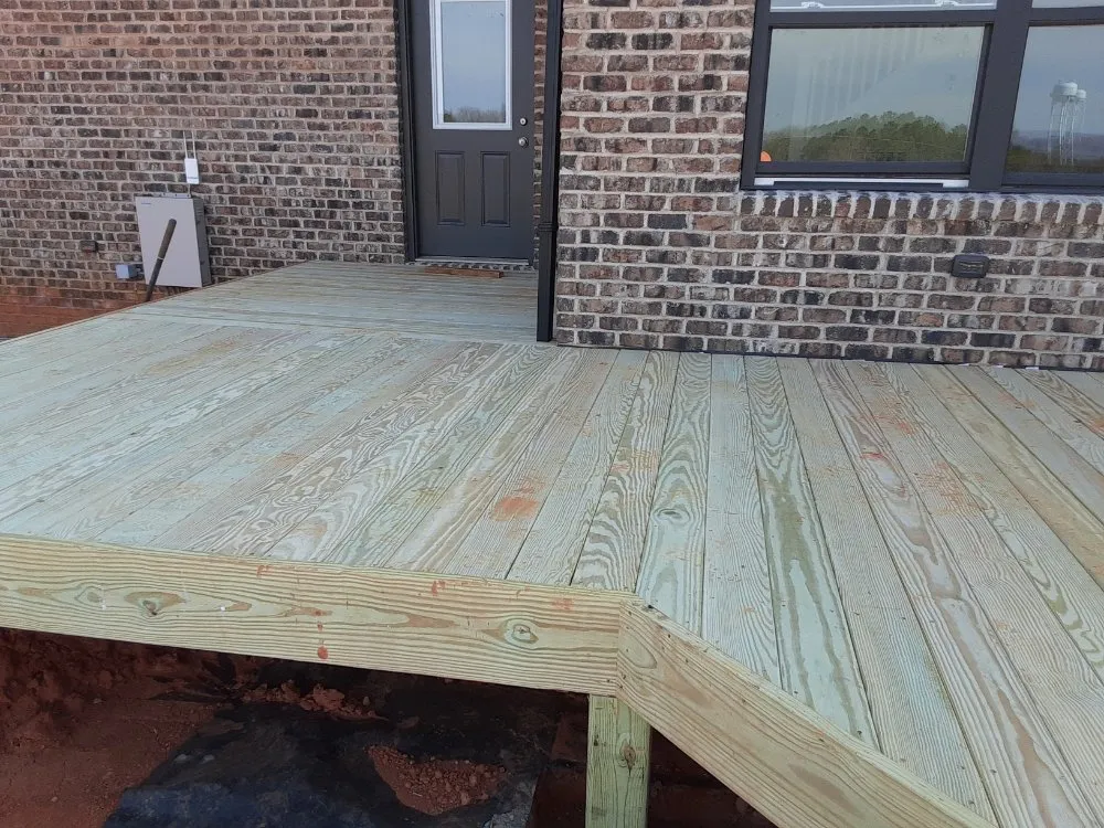 Slide of L & R Remodeling