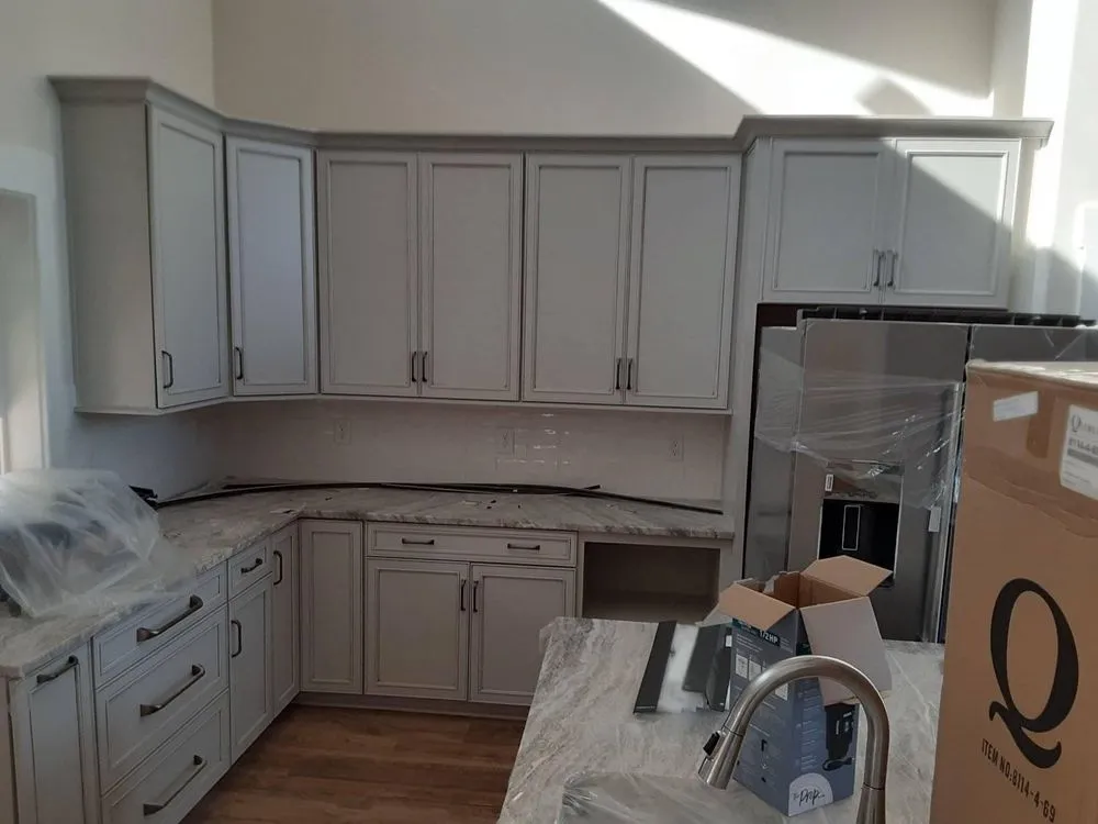 Slide of L & R Remodeling