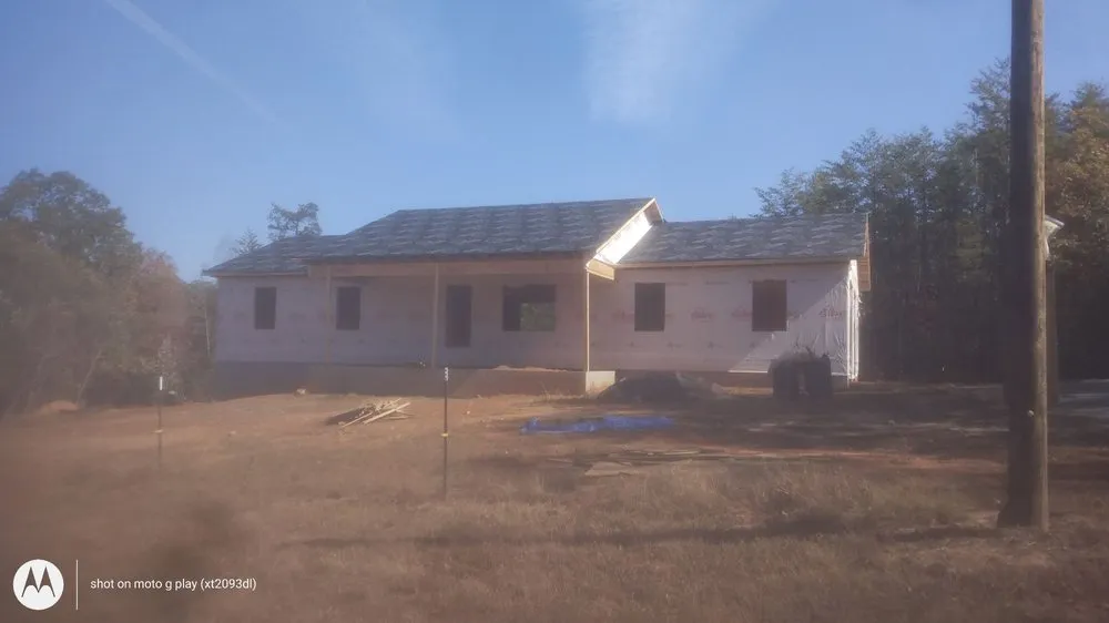 Slide of L & R Remodeling