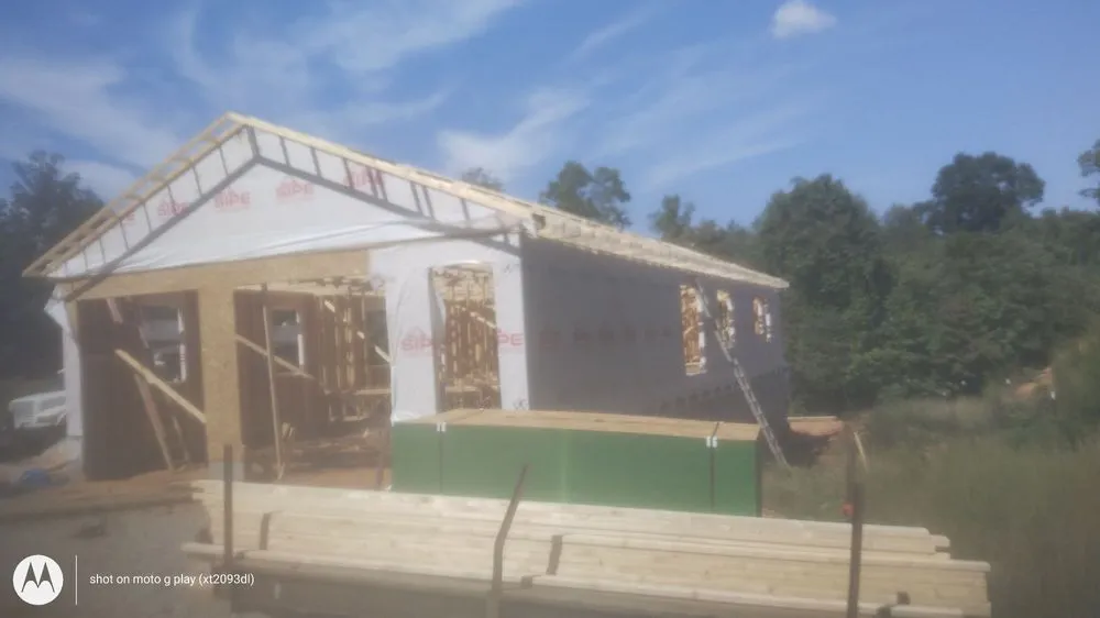 Slide of L & R Remodeling