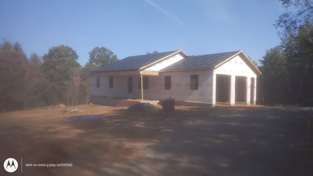 Slide of L & R Remodeling