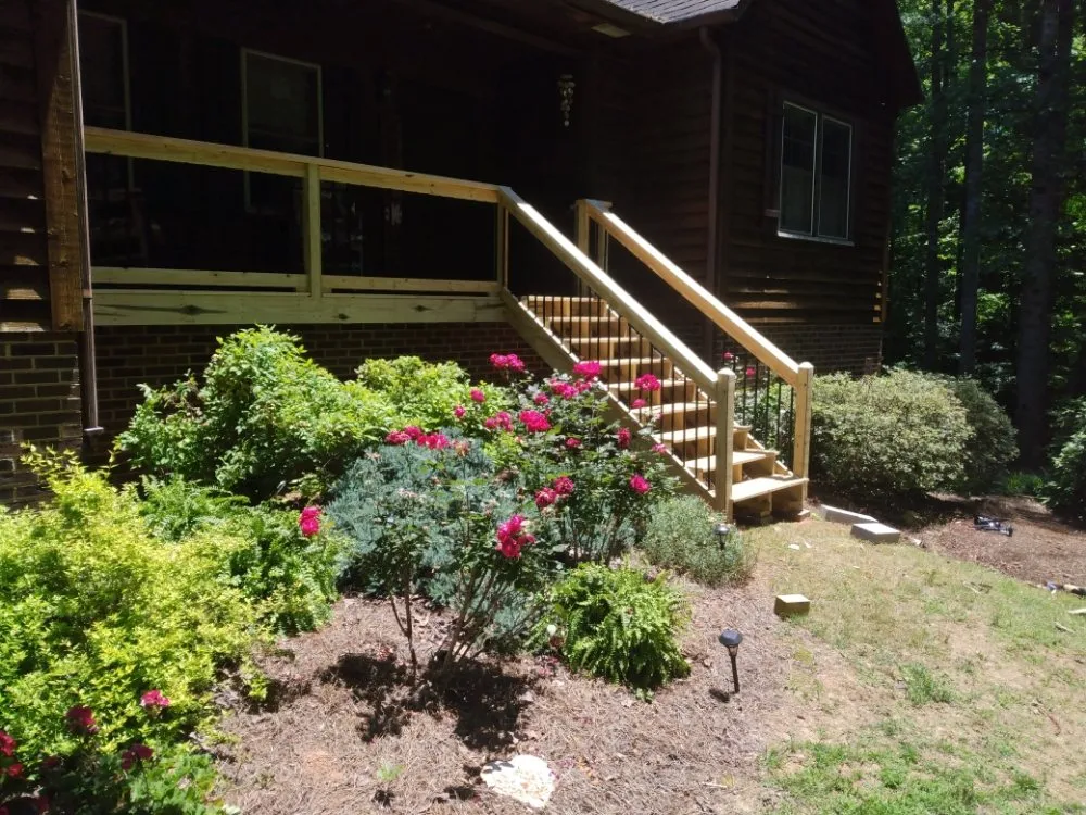 Slide of L & R Remodeling