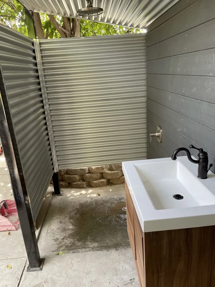 Slide of La - Ez Plumbing