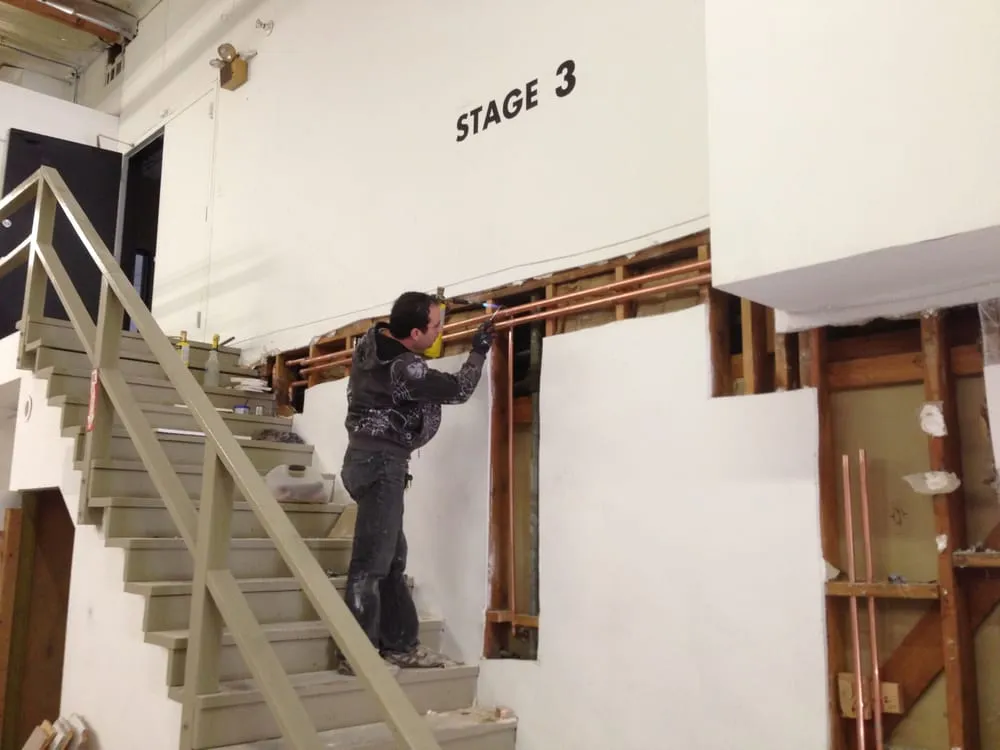 Slide of La - Ez Plumbing