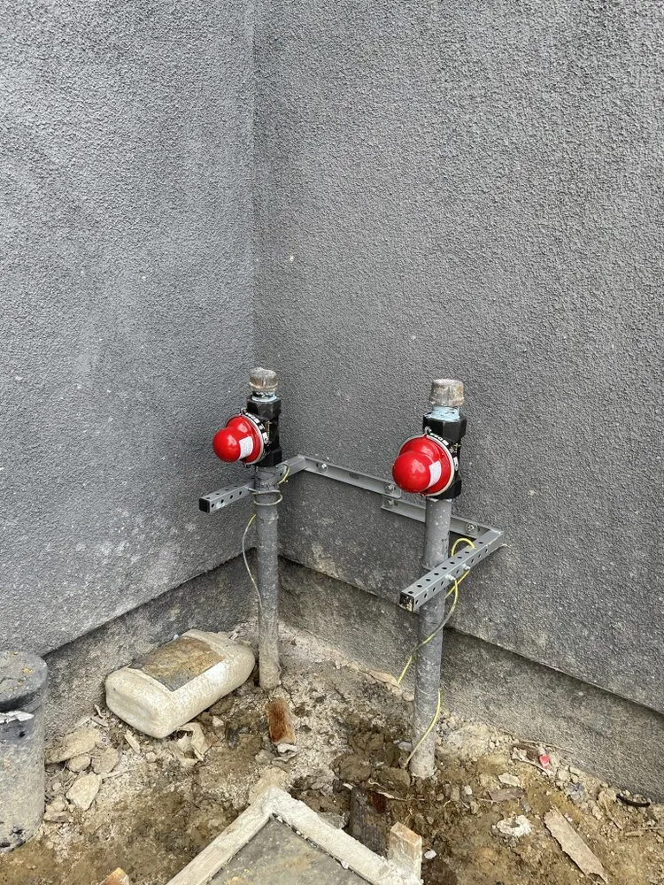 Slide of La - Ez Plumbing