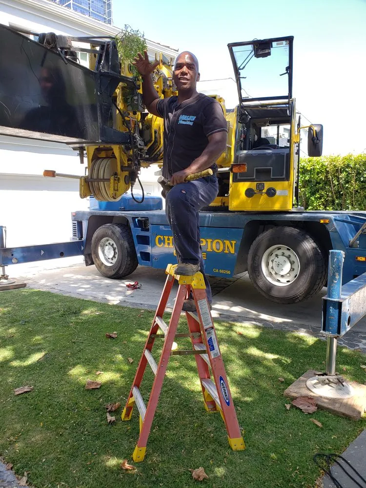 Slide of LA Blue Plumbing & Heating