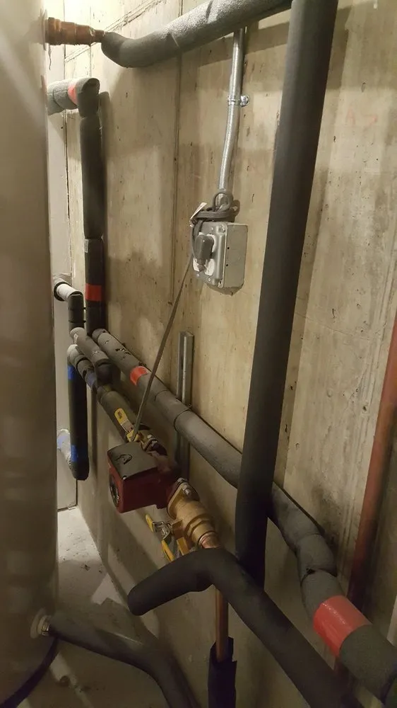 Slide of La Galaxy Plumbing & Solar