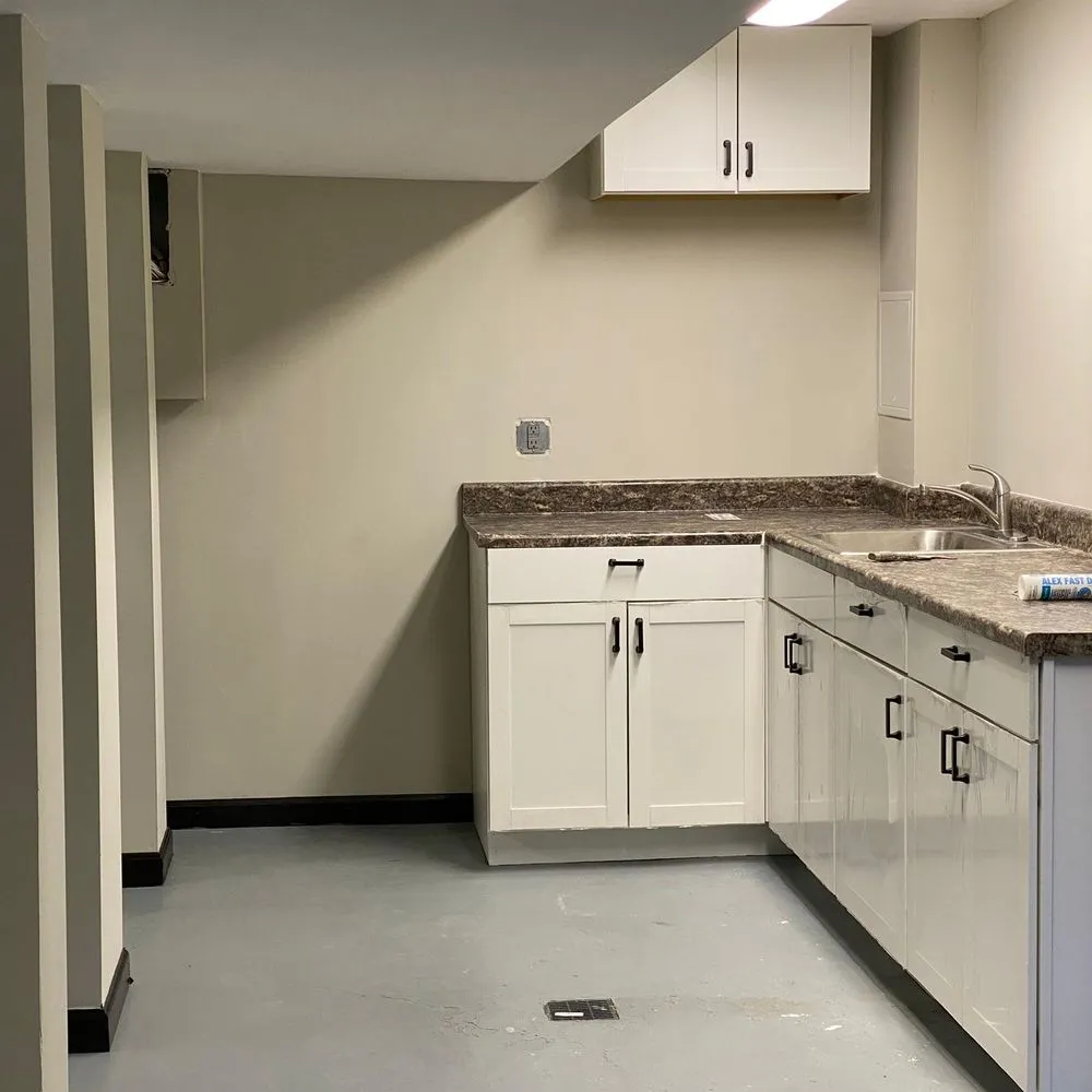 Slide of L&A Painting and Home Improvement