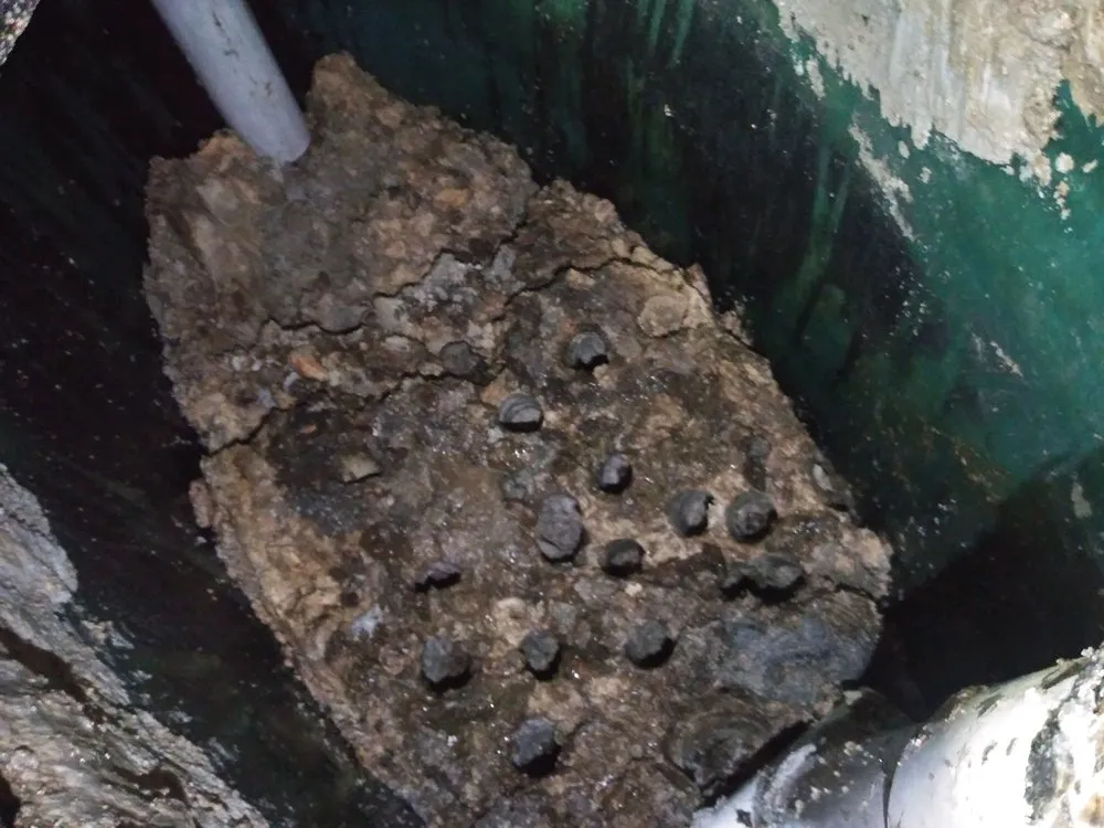 Slide of LA Plumbing & Hydro Jetting