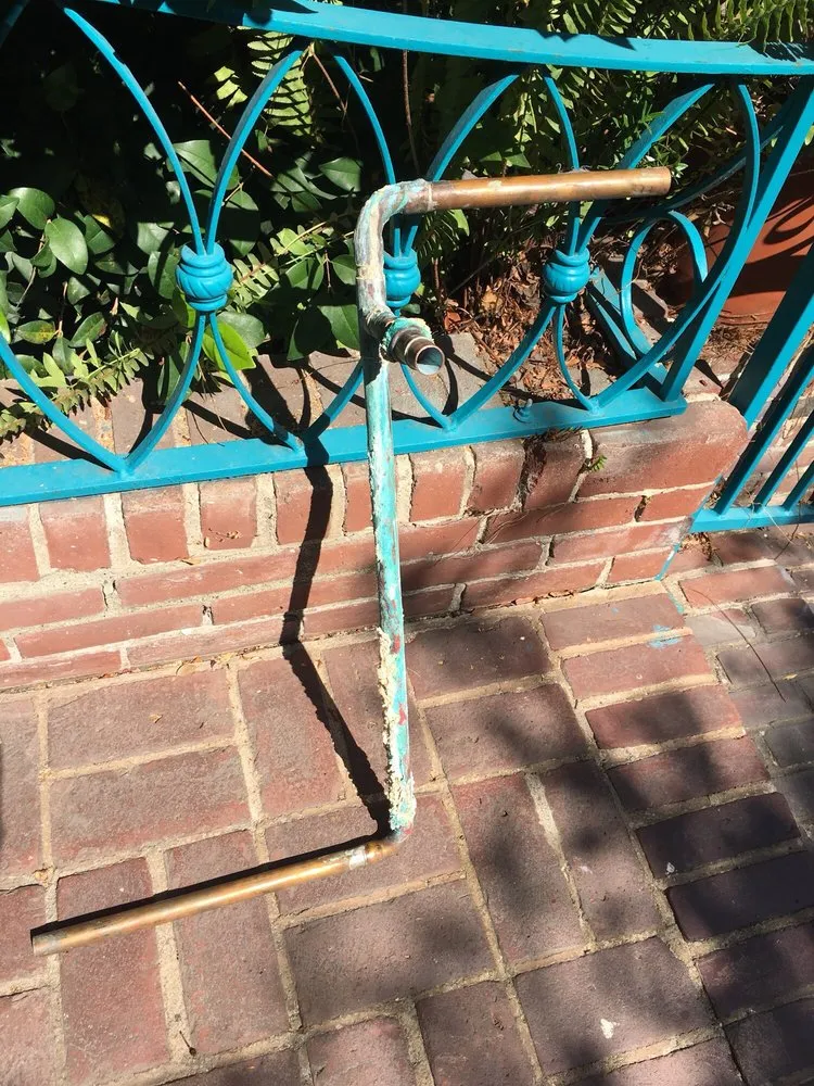 Slide of LA Plumbing and Builders